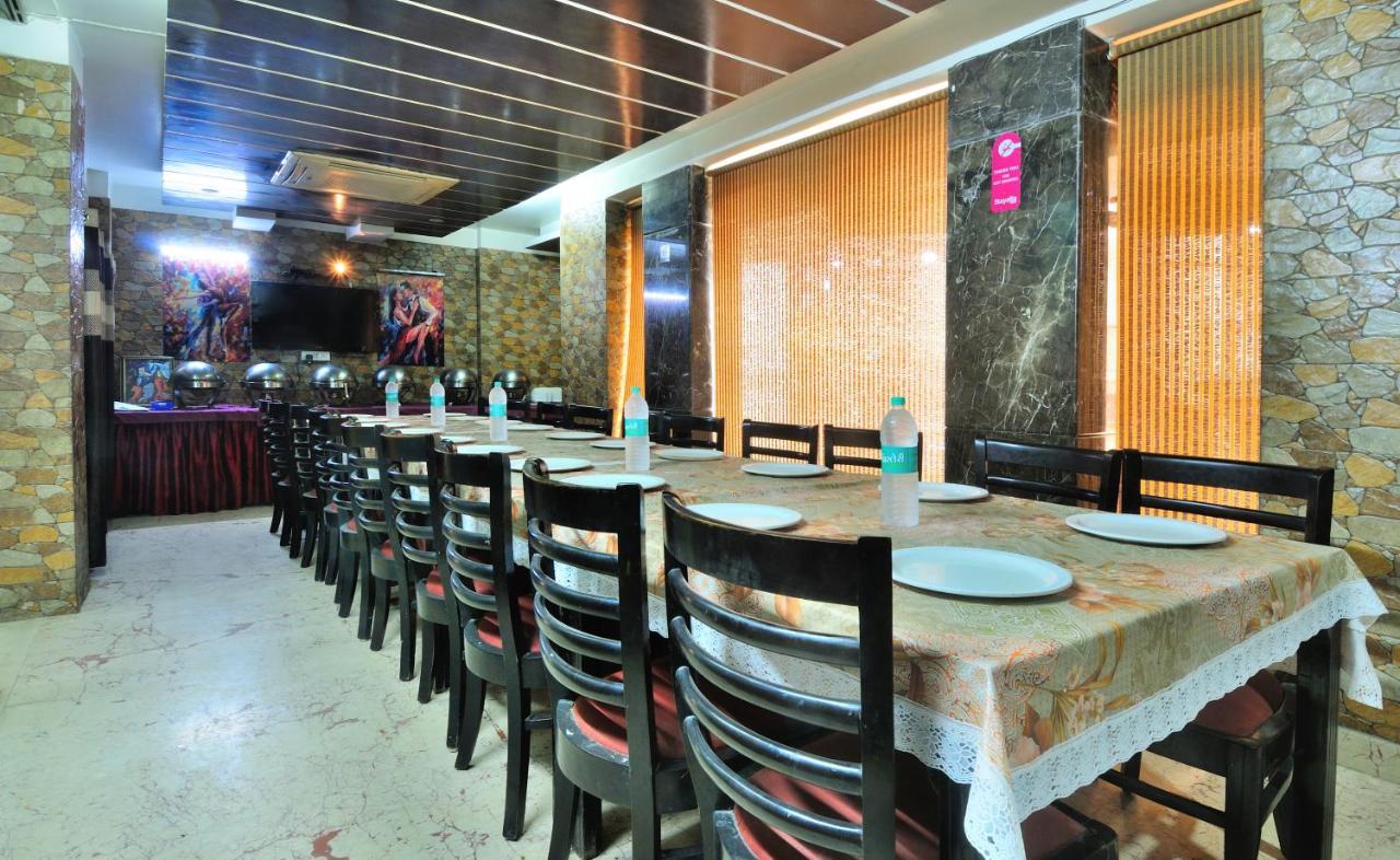 The Bonlon Inn-Near Blk Hospital Delhi  Buitenkant foto